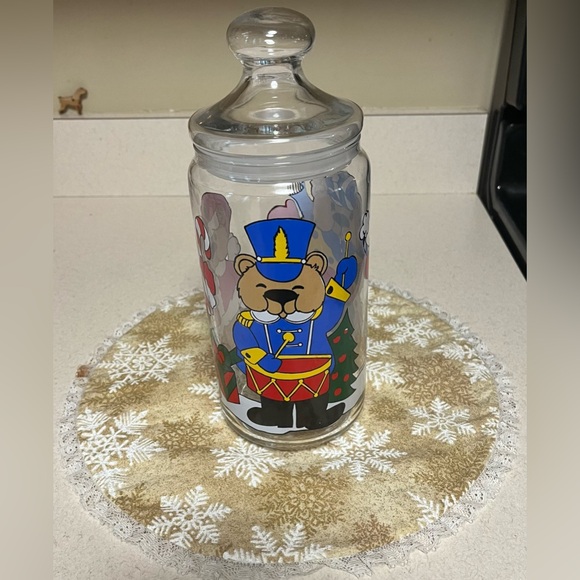 Holiday Cookie/Candy Jar Never Used! - Picture 1 of 8